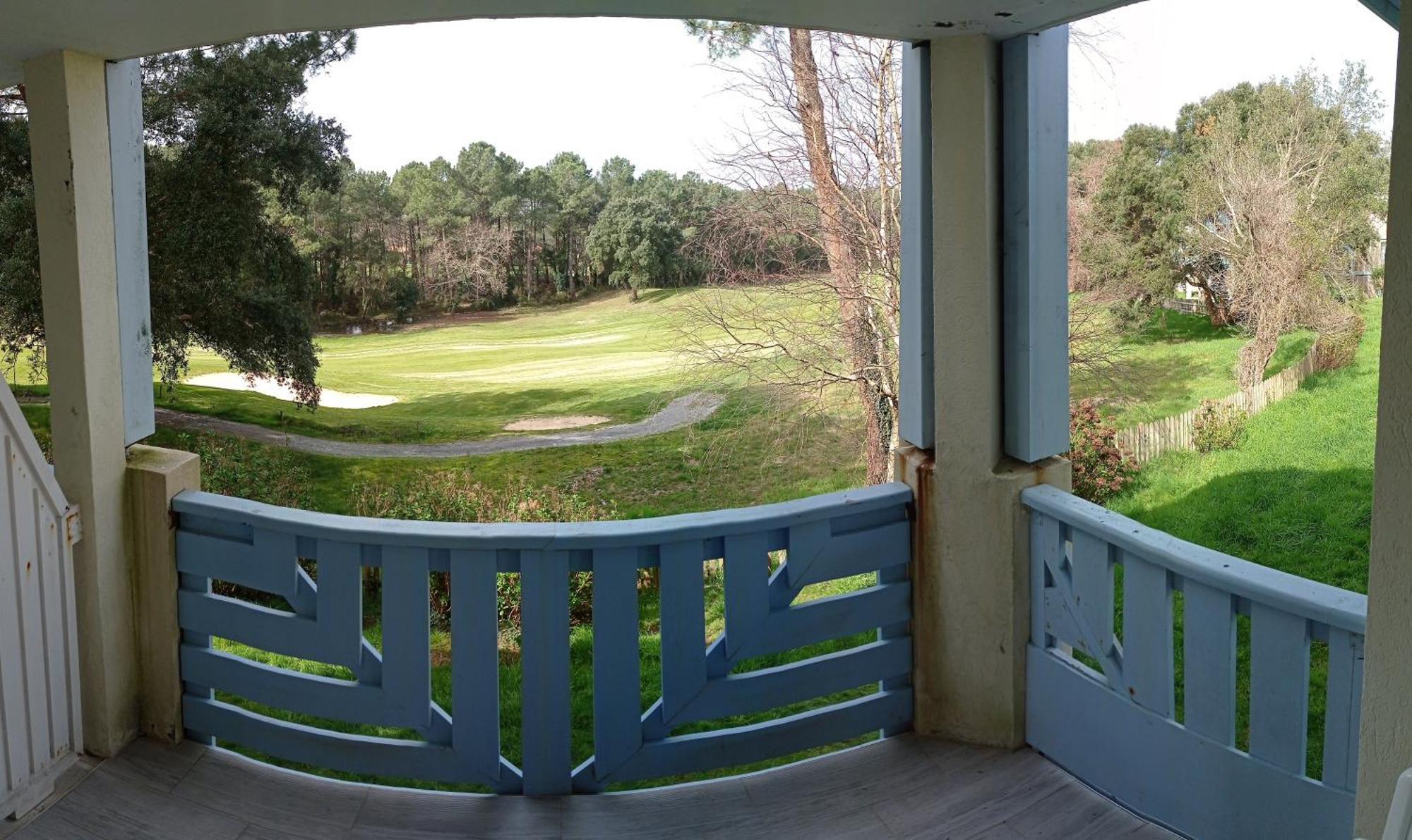 Vue Golf Dans Residence Nature "Sympalappart" Мольетс-е-Маа Екстериор снимка